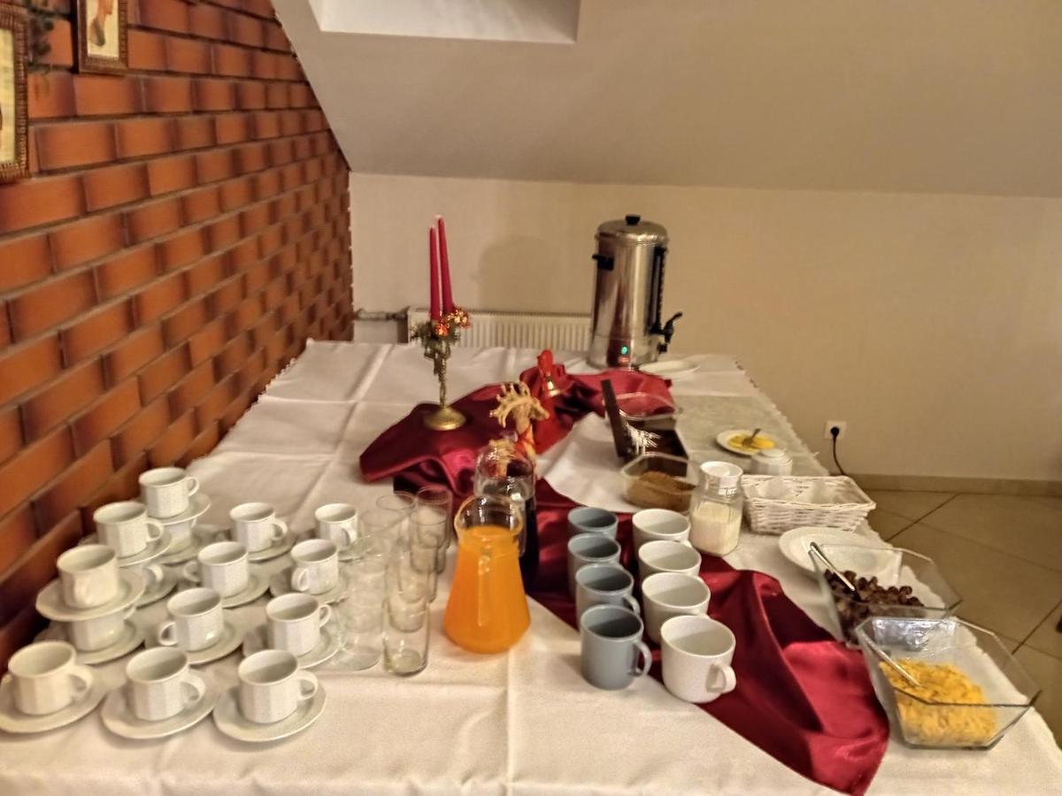 Centrum Konferencyjne Sultan Марки Екстериор снимка